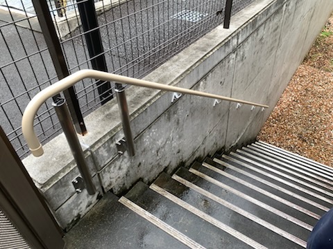 手すり設置工事